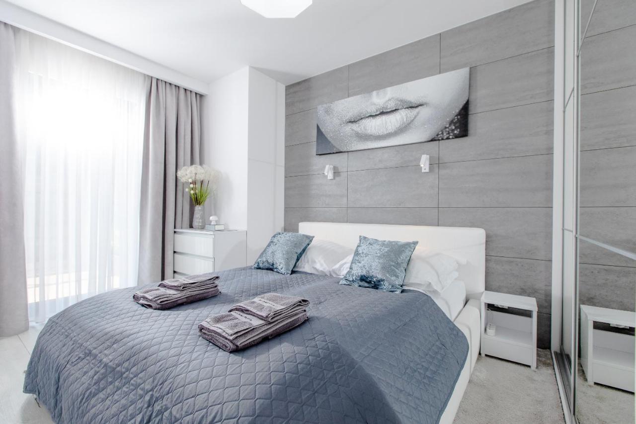 Apartament Linia Komfortu Gardenia Dziwnow Z Widokiem Na Morze Epapartamenty Extérieur photo