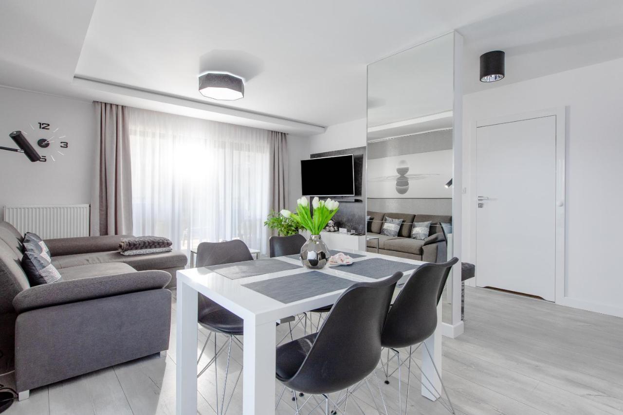 Apartament Linia Komfortu Gardenia Dziwnow Z Widokiem Na Morze Epapartamenty Extérieur photo