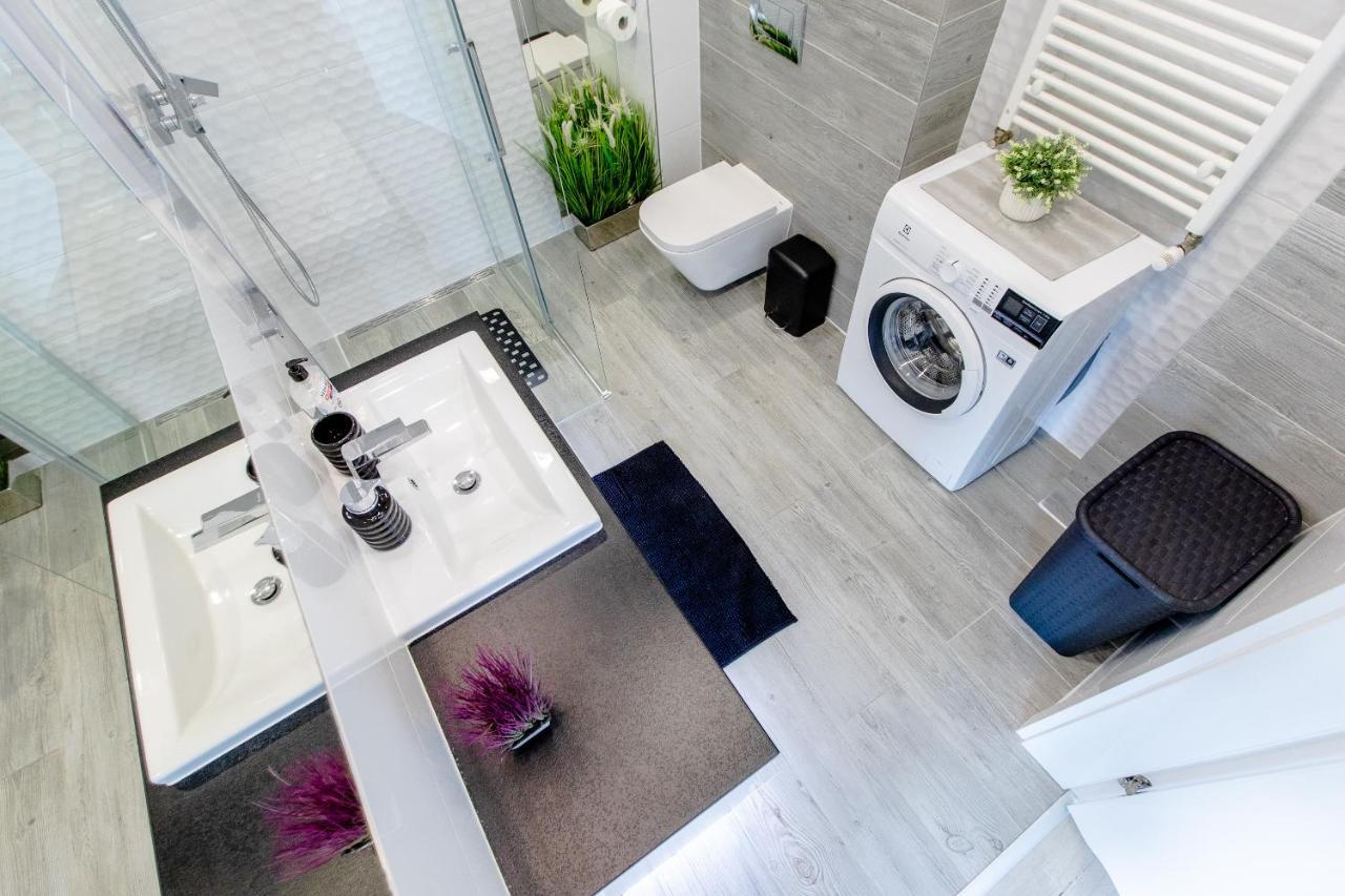 Apartament Linia Komfortu Gardenia Dziwnow Z Widokiem Na Morze Epapartamenty Extérieur photo